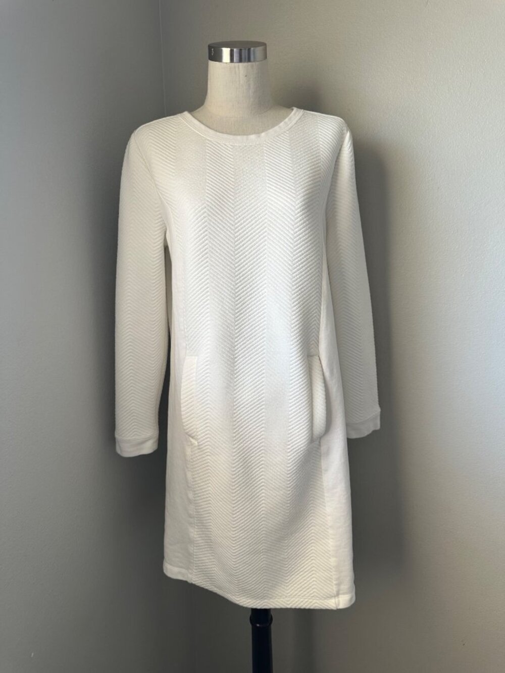 Loft White Textured Long-Sleeve Knit Short Dress Minimalist White Cosy Size LP